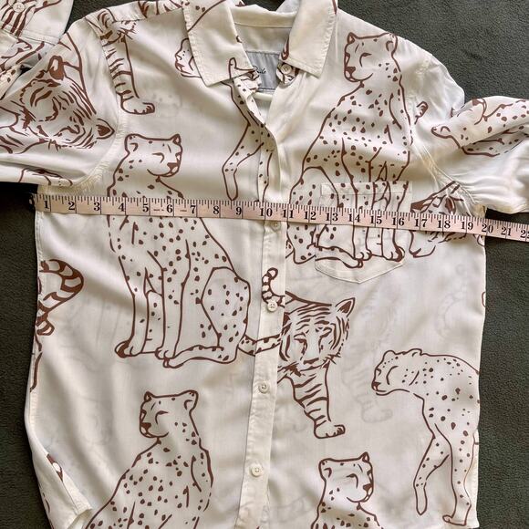 Rails Button Down Shirt Womens Size XS White Ivory Kathryn Camel Jungle Cats - Picture 10 of 10